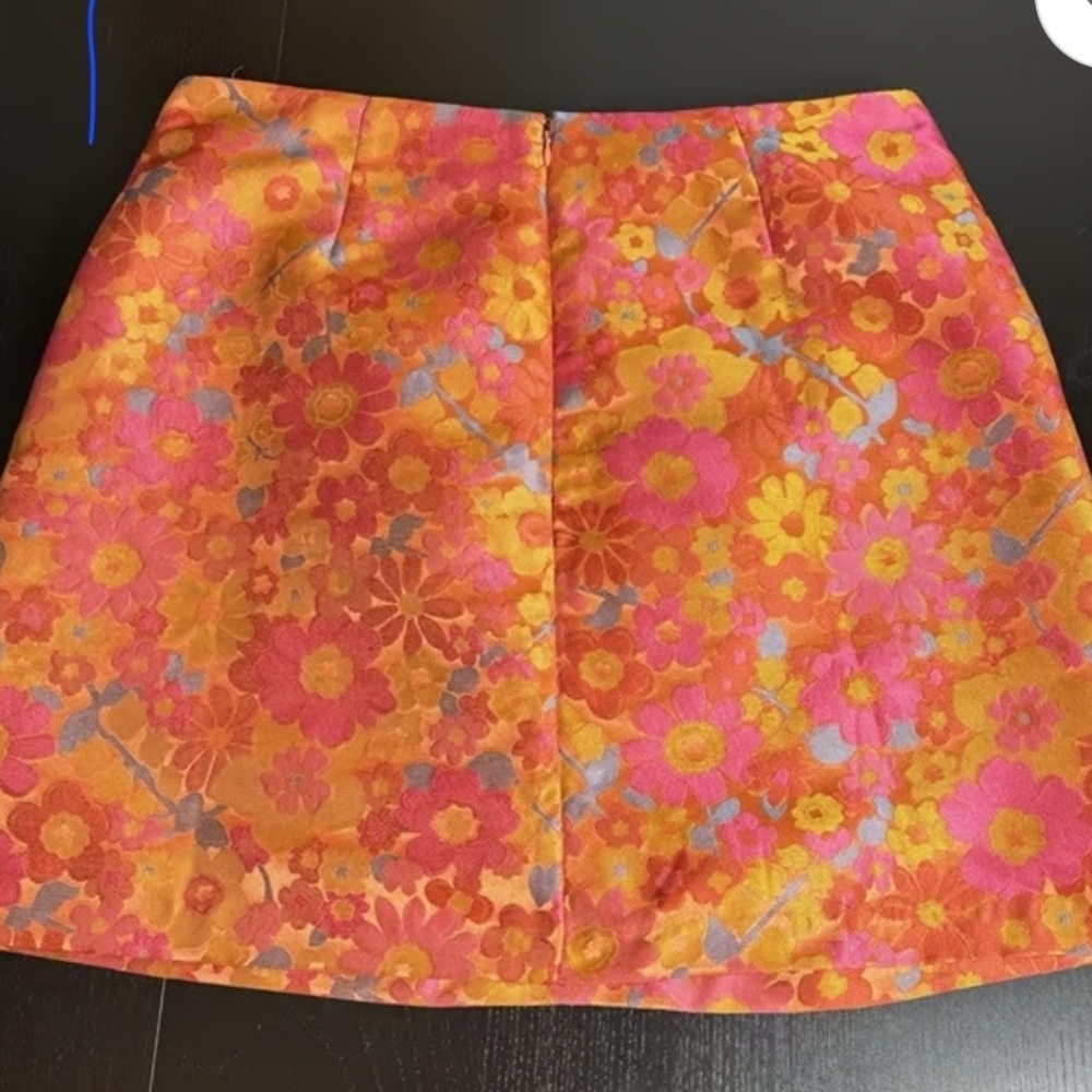 ANTHROPLOGIE Floral Pink and Orange Women's Skirt/ Hutch